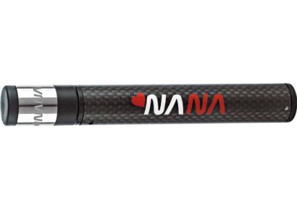 Nana, mini-pompa carbon/titan